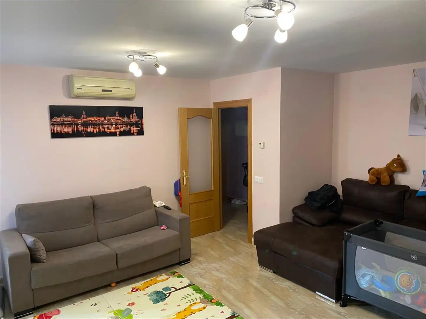 Flat for sale in Plaça Església, 1, Alcarràs Living room of Flat for sale in Alcarràs with Air Conditioner, Terrace and Balcony