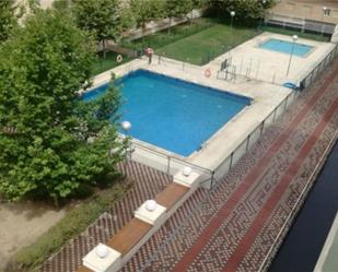 Swimming pool of Flat for sale in Torrejón de Ardoz  with Terrace and Swimming Pool