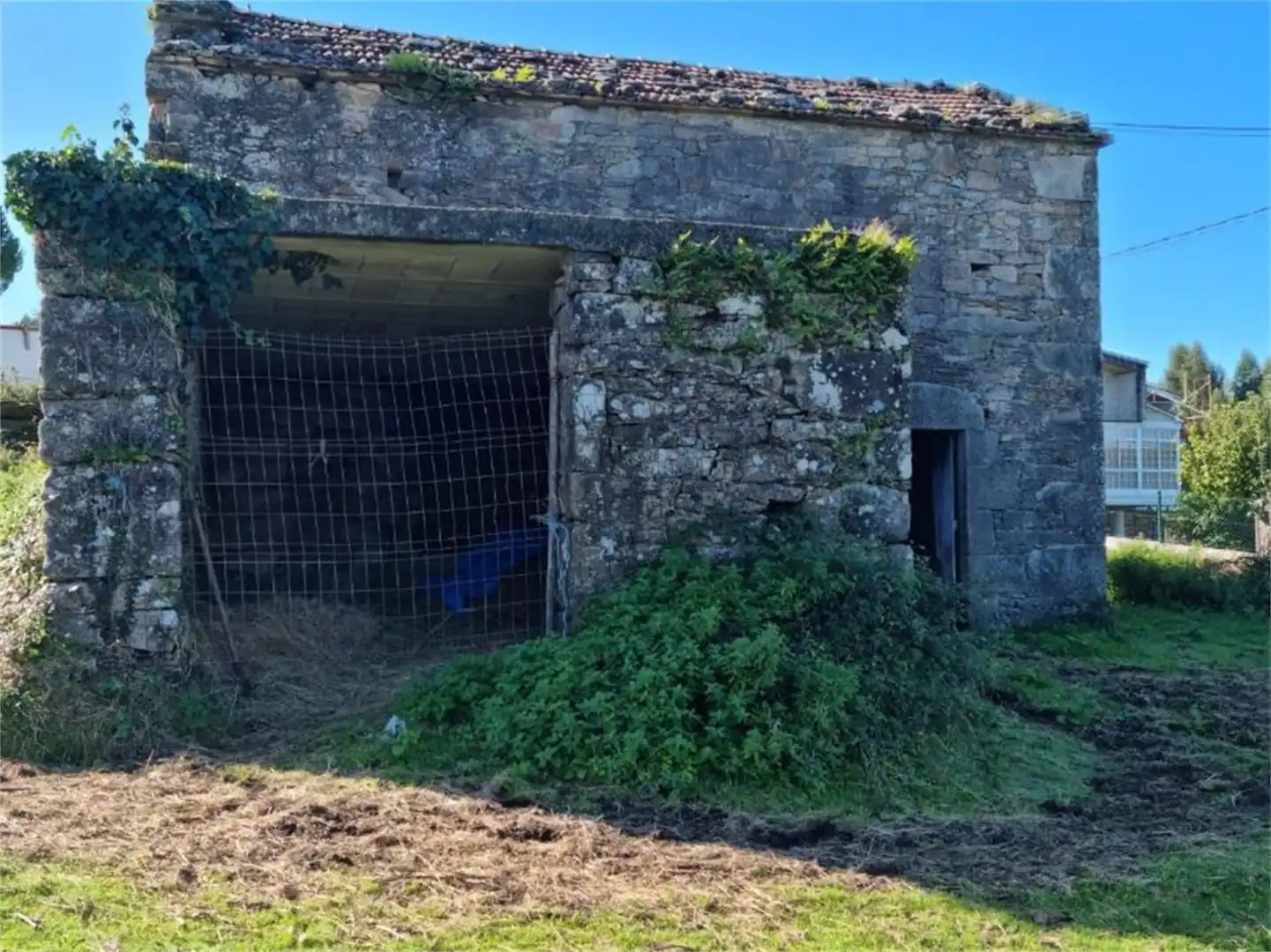 Finca rústica en venta en O Montillón de Arriba, A Estrada Vista exterior de Finca rústica en venta en A Estrada