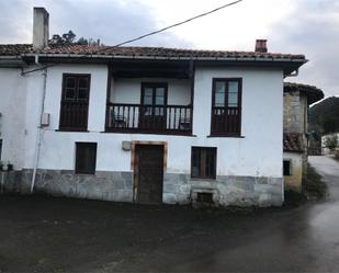 Vista exterior de Casa adosada en venda en Llanes