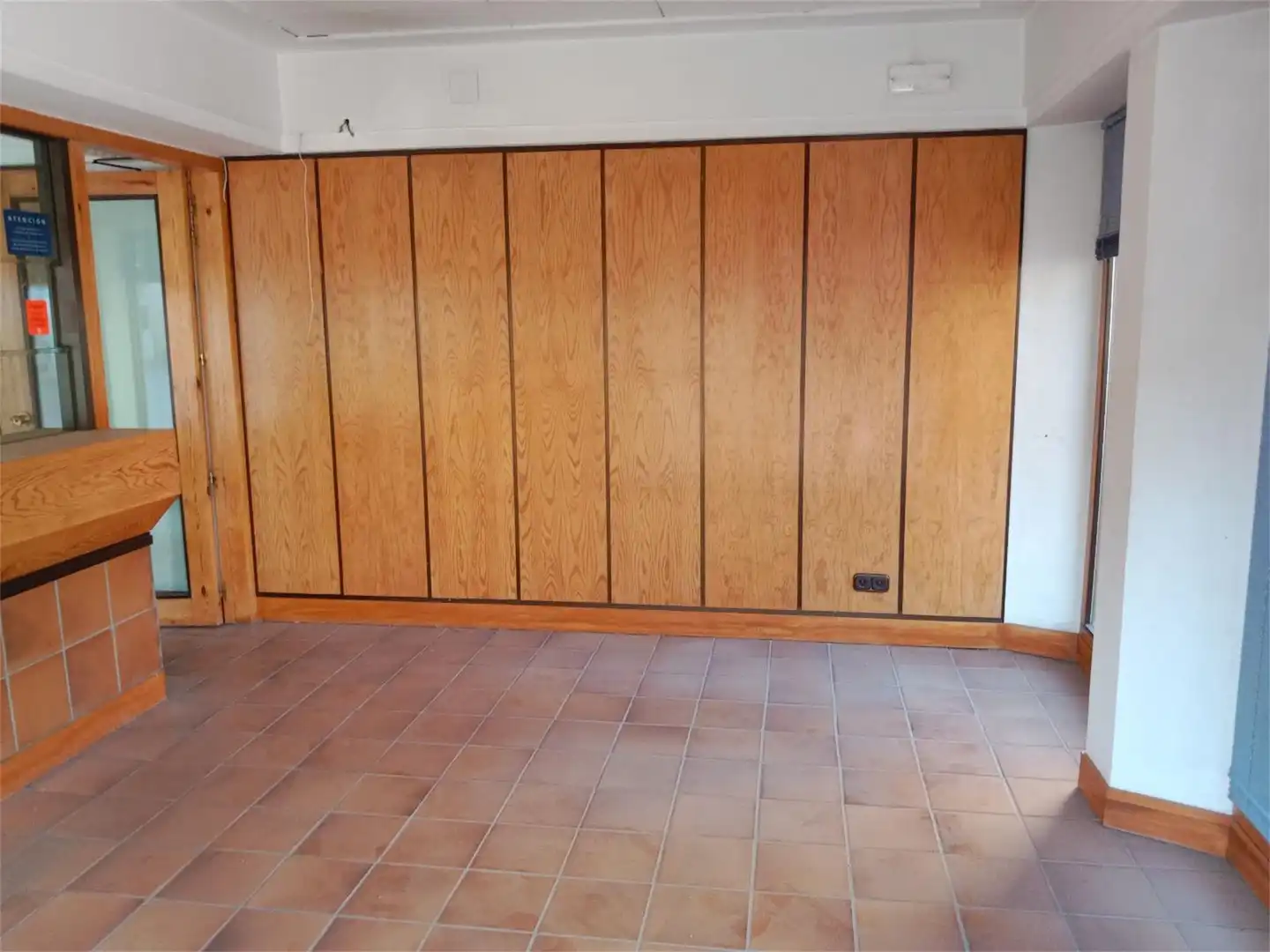 Commercial properties for rent in Serrada  with Air Conditioner and Heating