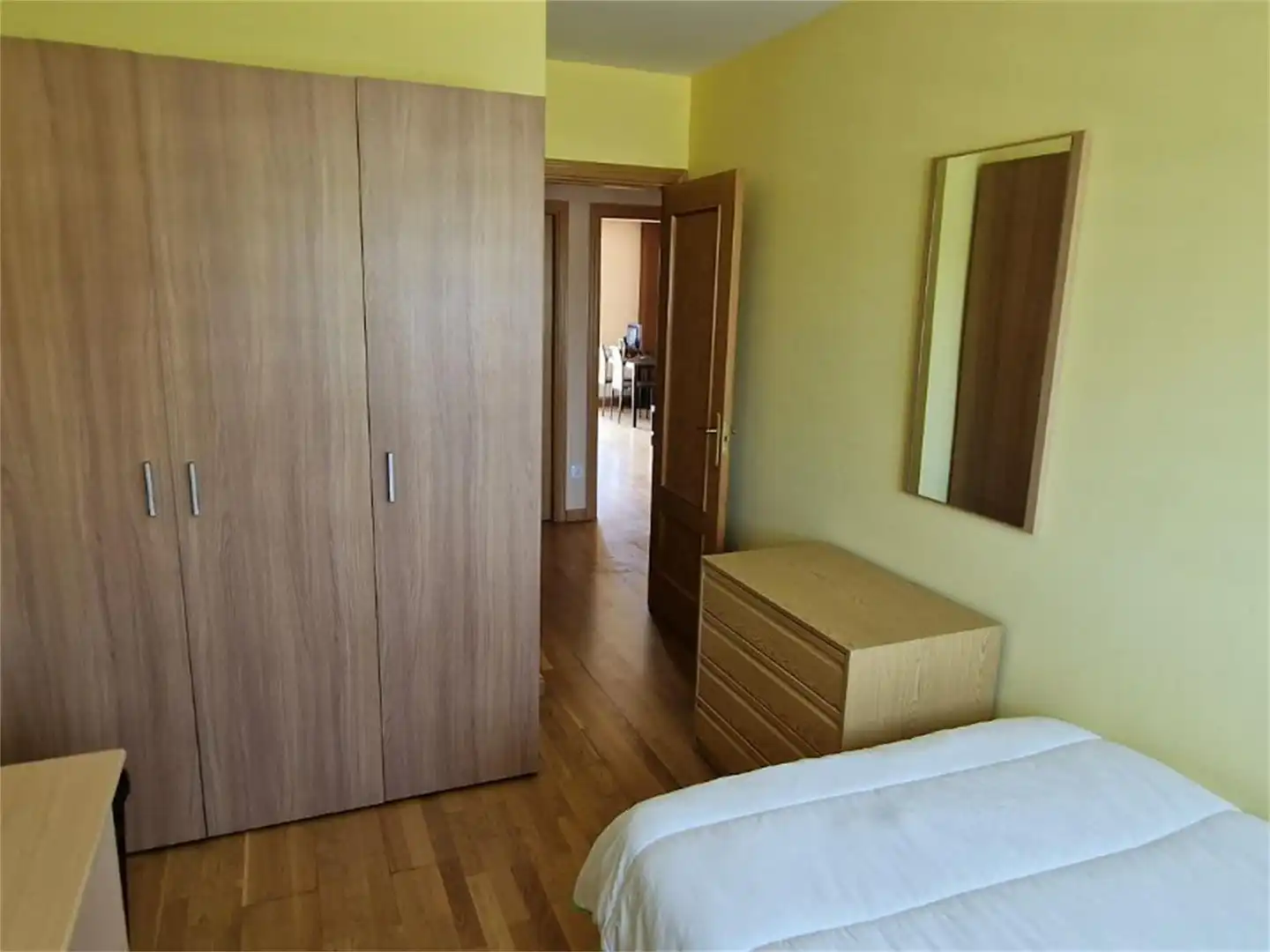 Habitación de Piso para compartir en Salamanca con Aire acondicionado, Calefacción y Jardín privado