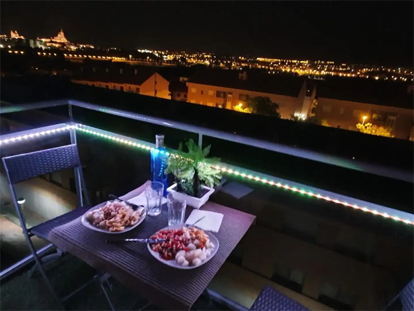 Terraza de Piso para compartir en Salamanca con Aire acondicionado, Calefacción y Jardín privado