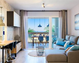 Living room of Flat for sale in Benicasim / Benicàssim  with Air Conditioner, Terrace and Swimming Pool