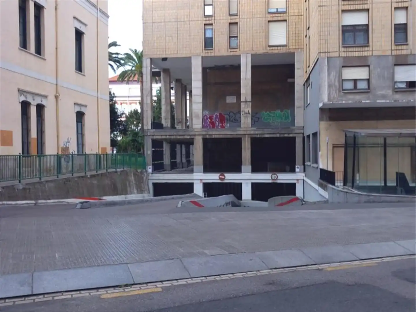 Garage for sale in Calle Sorkunde, Solokoetxe Exterior view of Garage for sale in Bilbao