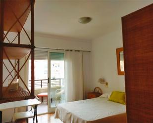 Bedroom of Flat to share in Dénia  with Balcony
