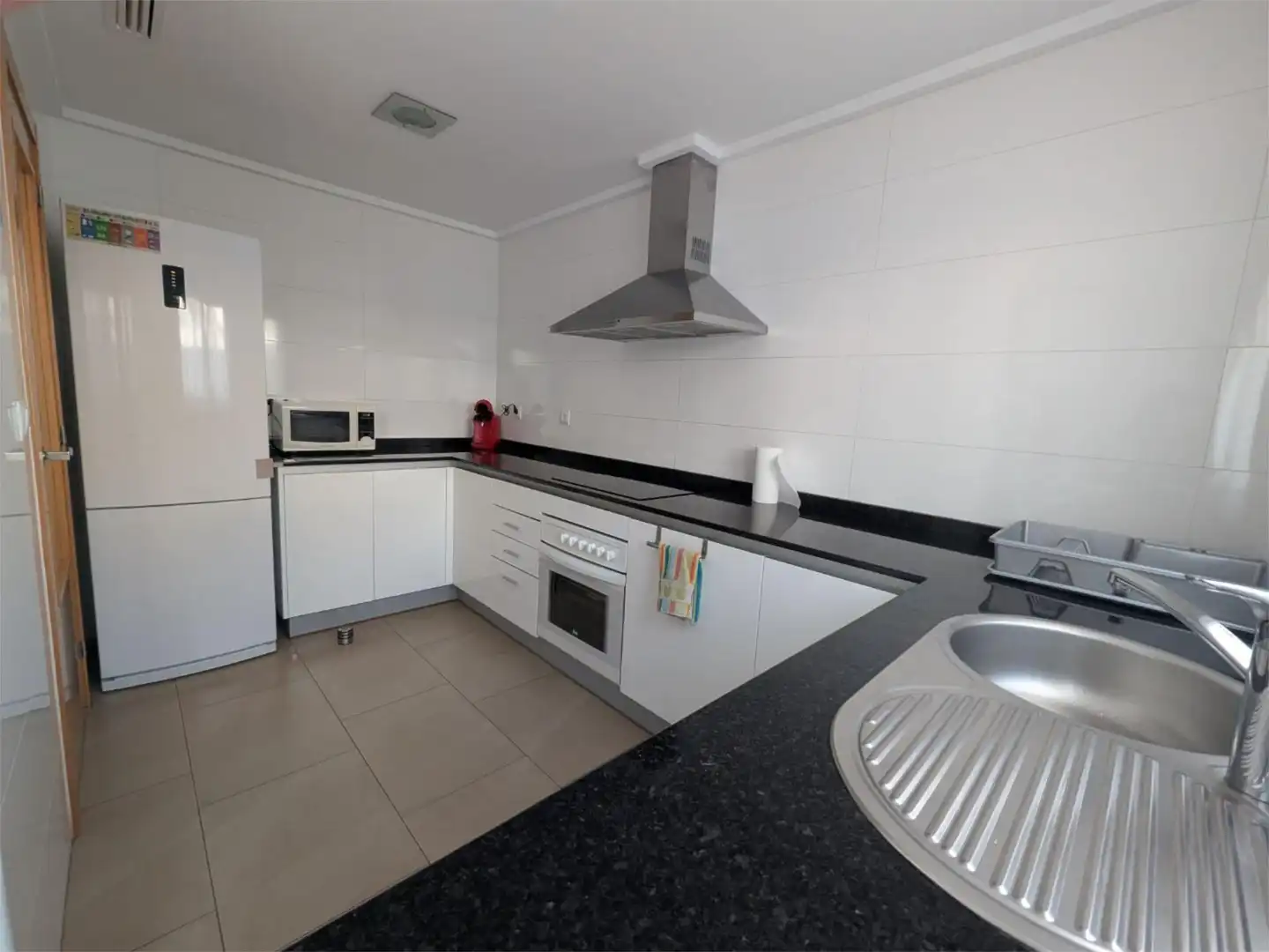 Ground floor for rent in Calle Llavador, Centro Urbano
