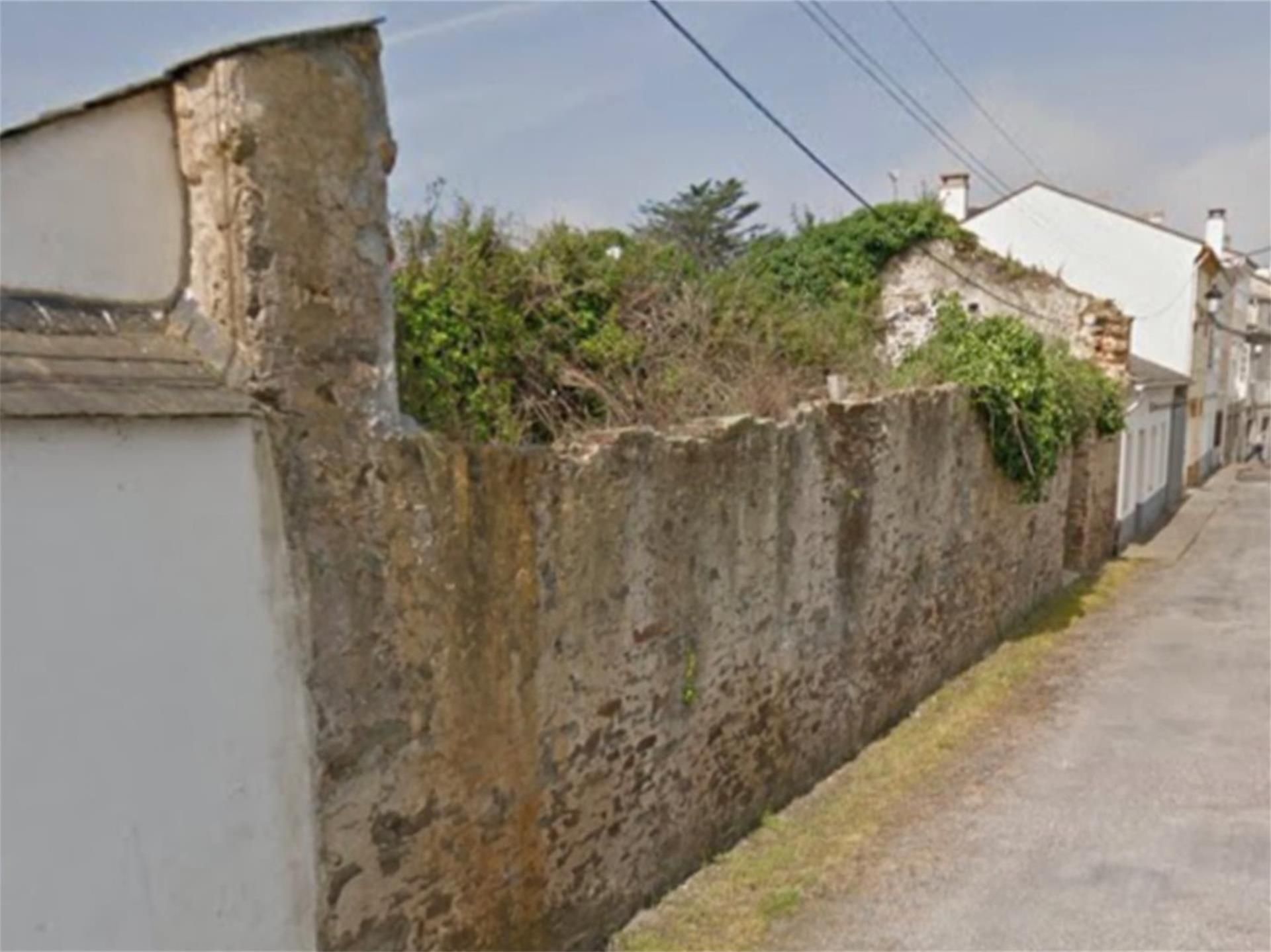 Land for sale in Castropol