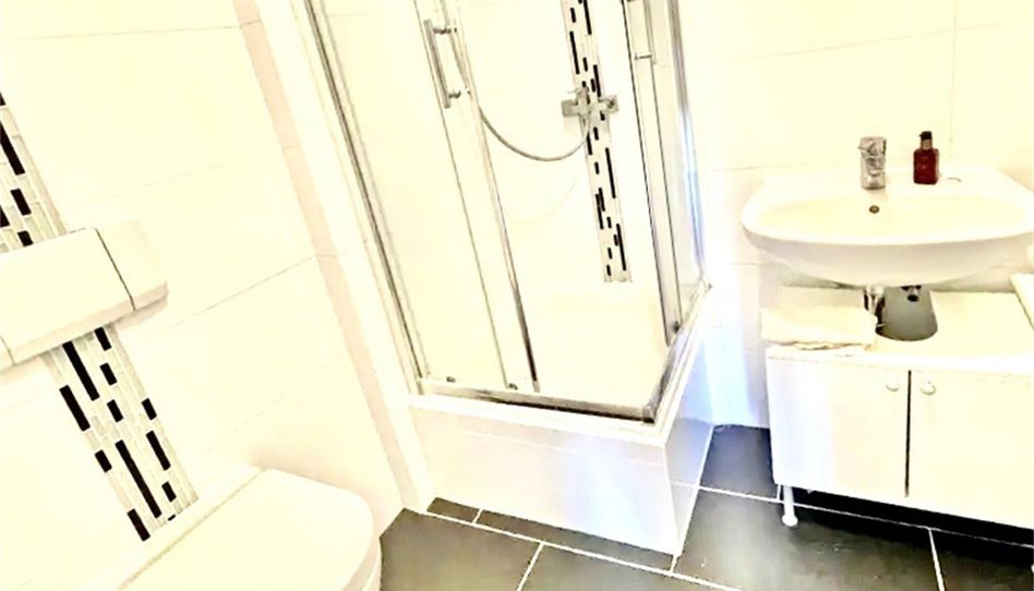 Piso en venta en Paseo Nuevo, Parte Vieja, Donostia - San Sebastián - imagen 1 Foto 1 de Piso en venta en Paseo Nuevo, Parte Vieja, Donostia - San Sebastián