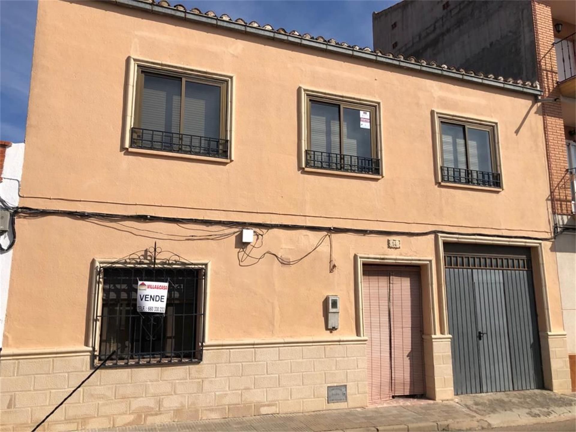 Single-family semi-detached for sale in Calle Asturias, Villarrobledo Exterior view of Single-family semi-detached for sale in Villarrobledo with Heating, Terrace and Storage room
