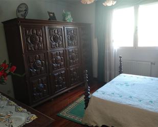 Bedroom of Flat for sale in Sarria  with Heating, Parquet flooring and Storage room