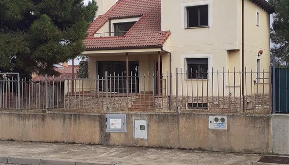 Flat for sale in Calle Regaliz, Zona Rural, Burgos - image 1 Photo 1 of Flat for sale in Calle Regaliz, Zona Rural, Burgos