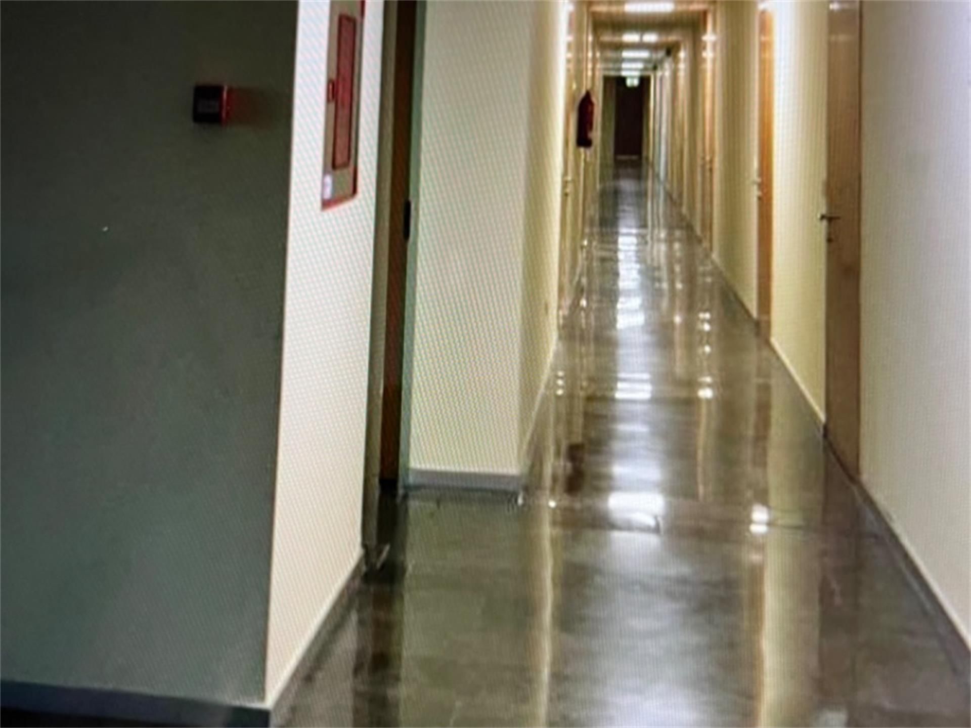 Local en venta en  Sevilla Capital con Aire acondicionado, Calefacción y Amueblado