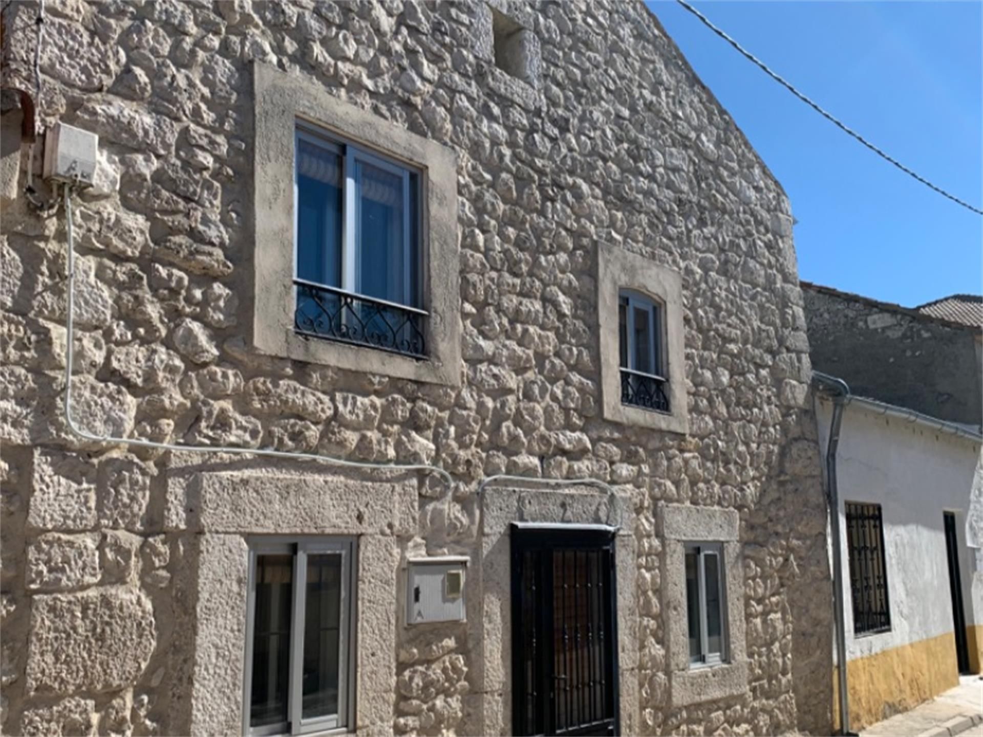 Single-family semi-detached for sale in Calle Olma de la Virgen, Fuentesaúco de Fuentidueña