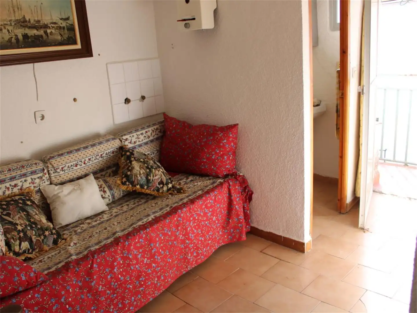 Casa adosada en venda a Calle Doctores Durán, Poyales del Hoyo Dormitori de Casa adosada en venda en Poyales del Hoyo amb Terrassa, Moblat i Balcó