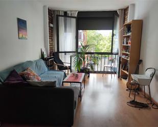 Living room of Flat for sale in  Barcelona Capital  with Air Conditioner and Community parking