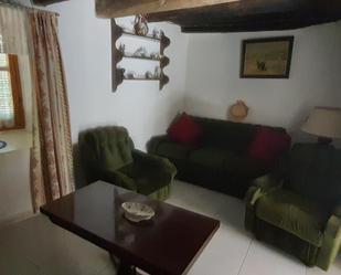 Sala d'estar de Casa adosada en venda en La Ercina 