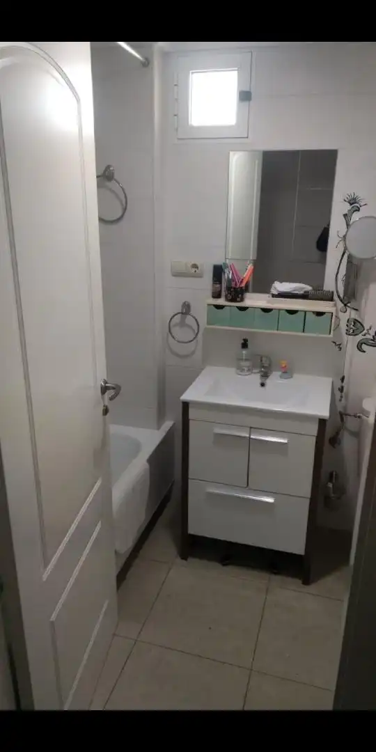 Apartamento en venta en Calle Concordia, 121, Zona Playa del Cura Baño de Apartamento en venta en Torrevieja con Aire acondicionado y Terraza