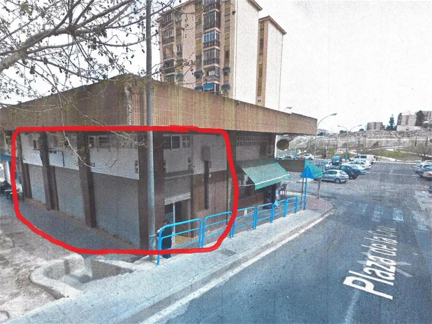 Local en venda a Plaza de la Cruz, Virgen del Remedio - Parque Lo Morant Vista exterior de Local en venda en Alicante / Alacant amb Aire condicionat