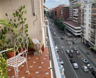 Exterior view of Flat for sale in  Sevilla Capital  with Air Conditioner, Terrace and Balcony