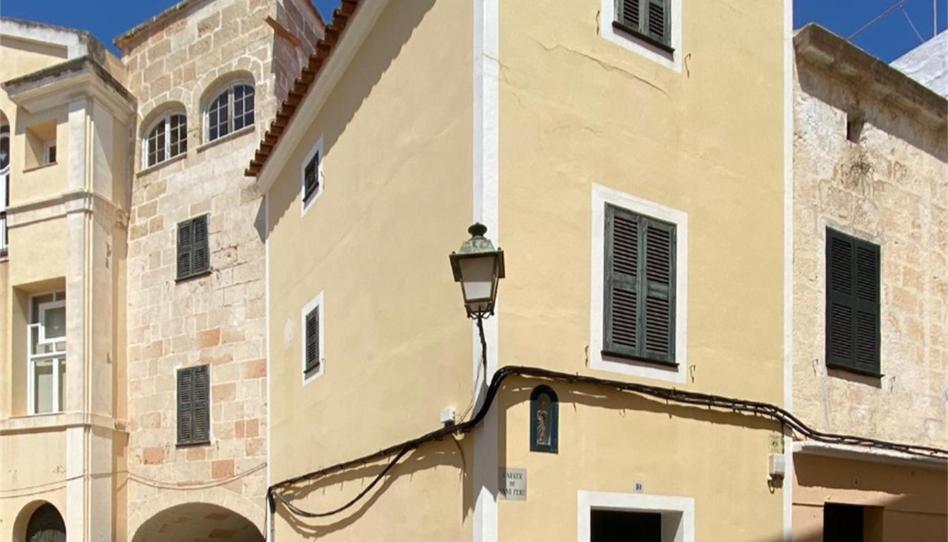 Casa adosada en venda a Carrer Sant Pere, Ciutadella, Illes Balears - imatge 1 Foto 1 de Casa adosada en venda a Carrer Sant Pere, Ciutadella, Illes Balears