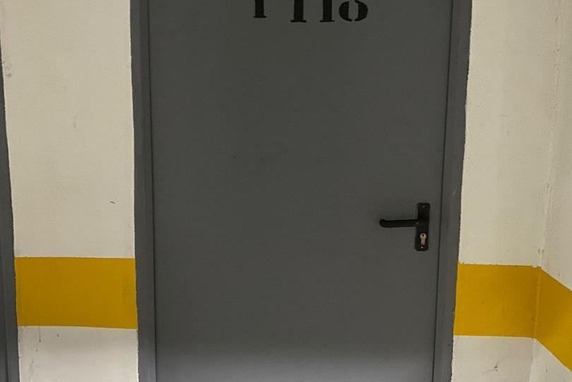 Box room to rent in Avenida de la Filosofía, 15, Nuevo Bulevar, Sevilla - image 1 Photo 1 of Box room to rent in Avenida de la Filosofía, 15, Nuevo Bulevar, Sevilla
