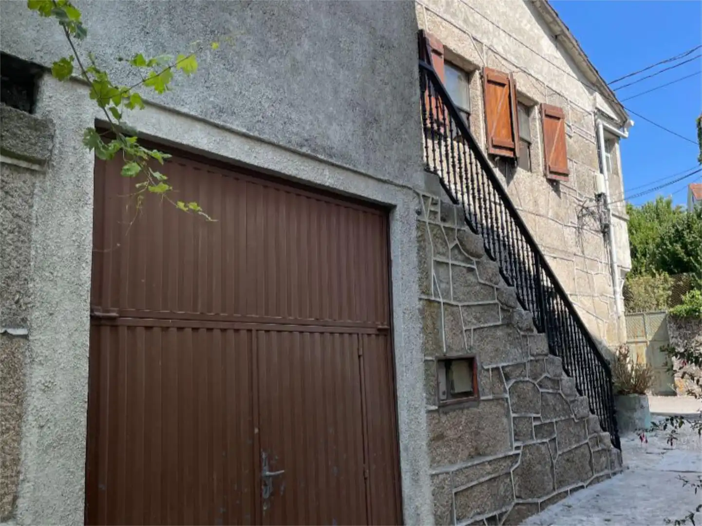 Einfamilien-Reihenhaus zum Verkauf in Rúa Aldea Abaixo, 78, Maside Außenansicht von Einfamilien-Reihenhaus zum Verkauf in Maside mit Balkon