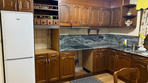 Foto 3 de Casa adosada en venda a Calle Aro, Villablino, León