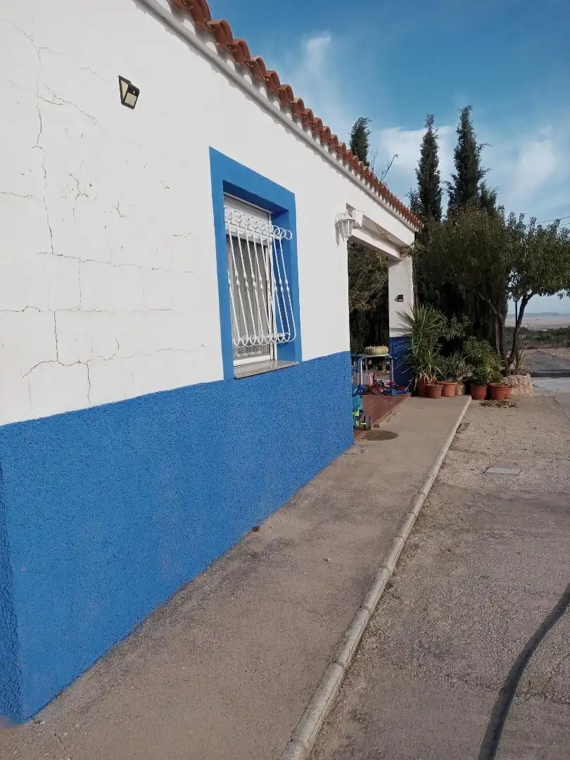 Casa o chalet en venta en Almansa Vista exterior de Casa o chalet en venta en Almansa con Piscina