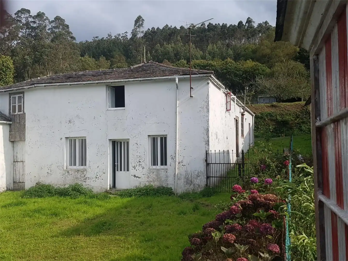 Houses for sale in O Bacelar, As Somozas Exterior view of Houses for sale in As Somozas with Balcony