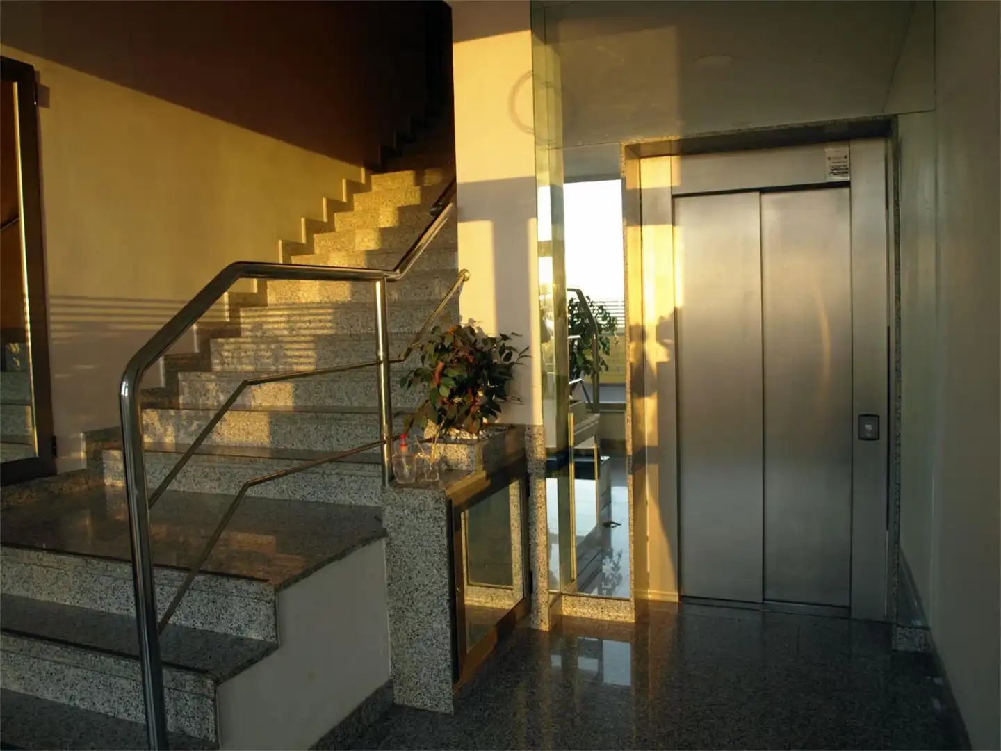 Oficina de alquiler en Calle Cañón del Río Lobos, San José - El Montalvo Oficina de alquiler en Salamanca