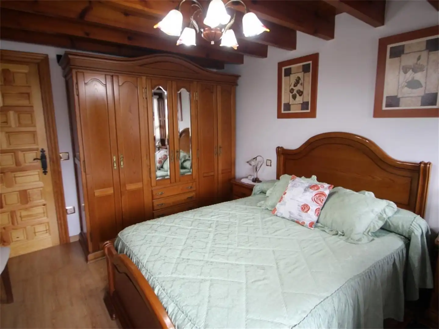 Casa o chalet en venta en Urbanización La Peñía, Valdáliga Habitación de Casa o chalet en venta en Valdáliga con Calefacción, Parquet y Terraza