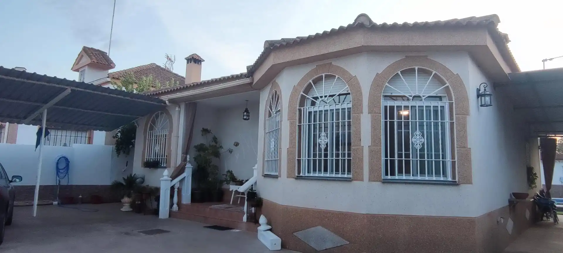 Country house zum Verkauf in Calle Vereda de la Conchuela, El Higuerón Außenansicht von Country house zum Verkauf in Córdoba Capital mit Klimaanlage und Schwimmbad