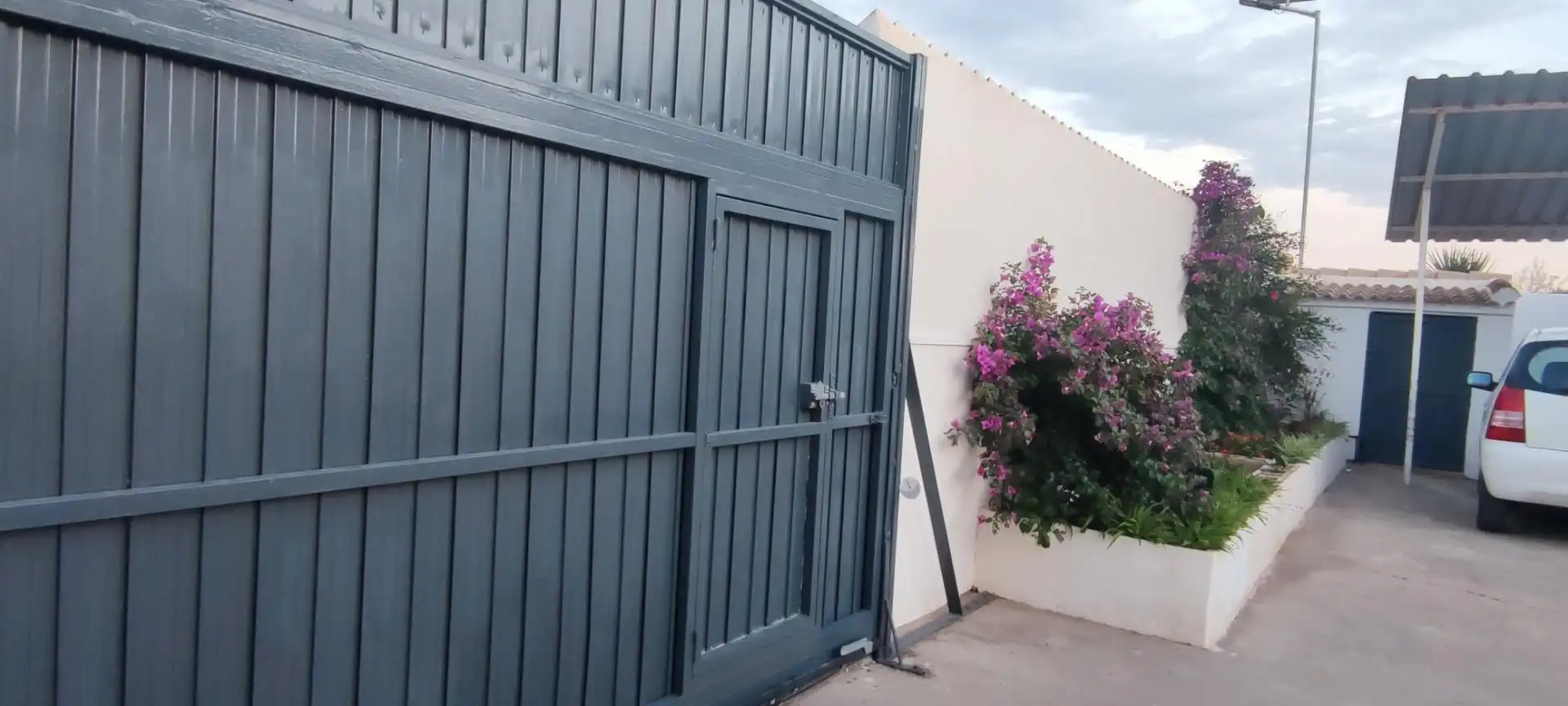 Country house zum Verkauf in Calle Vereda de la Conchuela, El Higuerón Außenansicht von Country house zum Verkauf in Córdoba Capital mit Klimaanlage und Schwimmbad