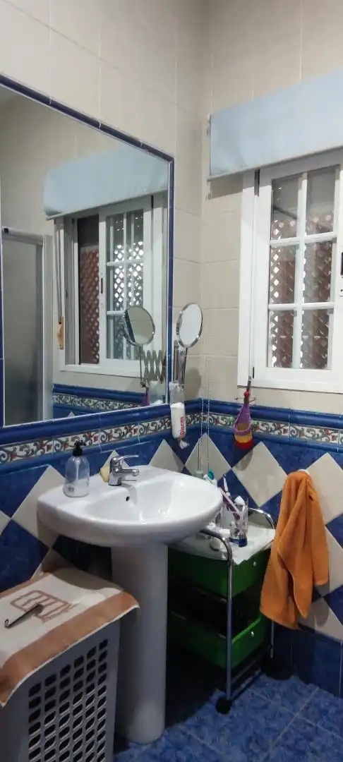 Country house zum Verkauf in Calle Vereda de la Conchuela, El Higuerón Badezimmer von Country house zum Verkauf in Córdoba Capital mit Klimaanlage und Schwimmbad