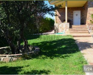 Jardí de Casa o xalet en venda en Colmenarejo amb Terrassa, Piscina i Balcó