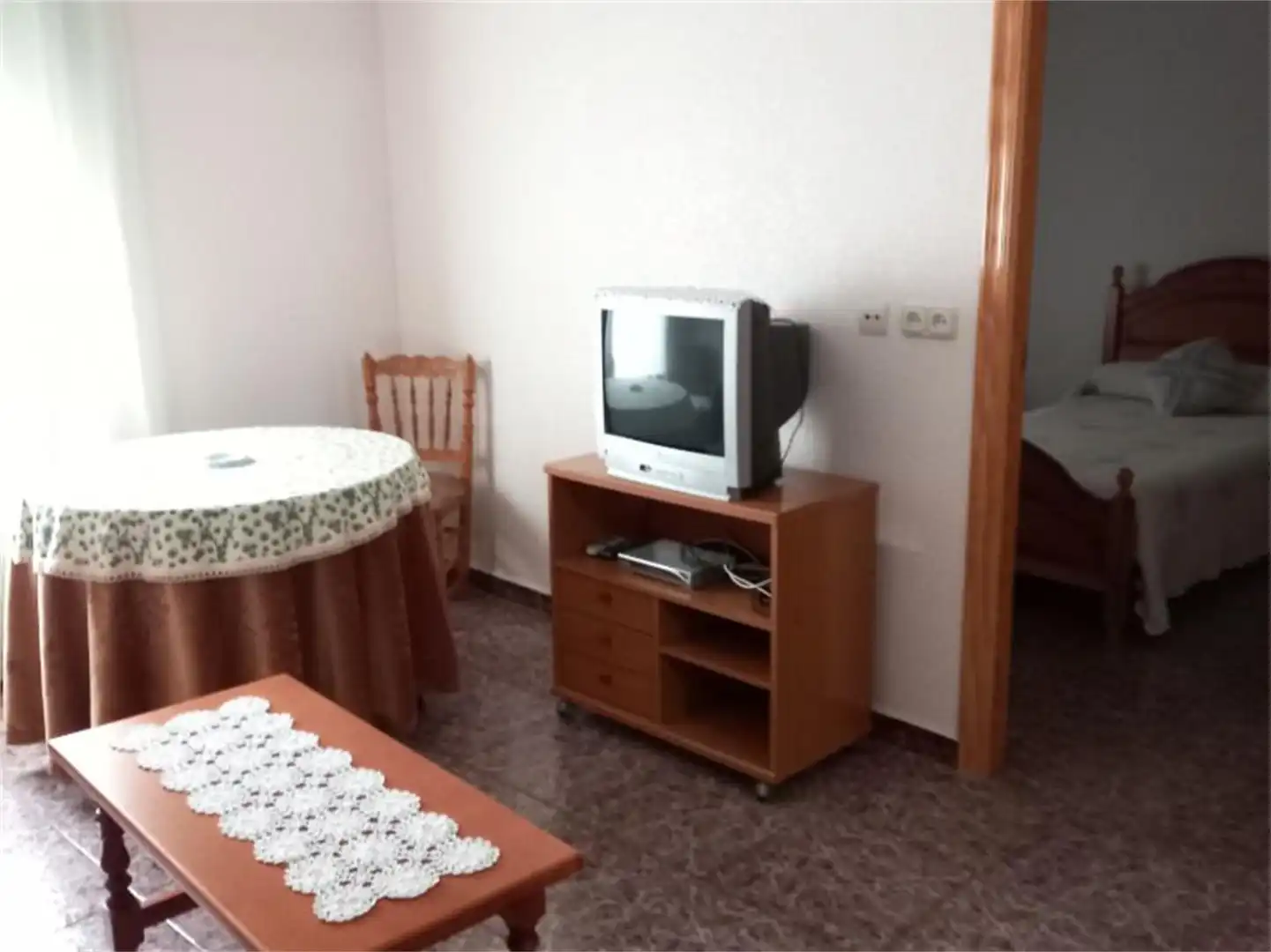 Wohnzimmer von Einfamilien-Reihenhaus zum Verkauf in El Bonillo mit Heizung, Terrasse und Abstellraum