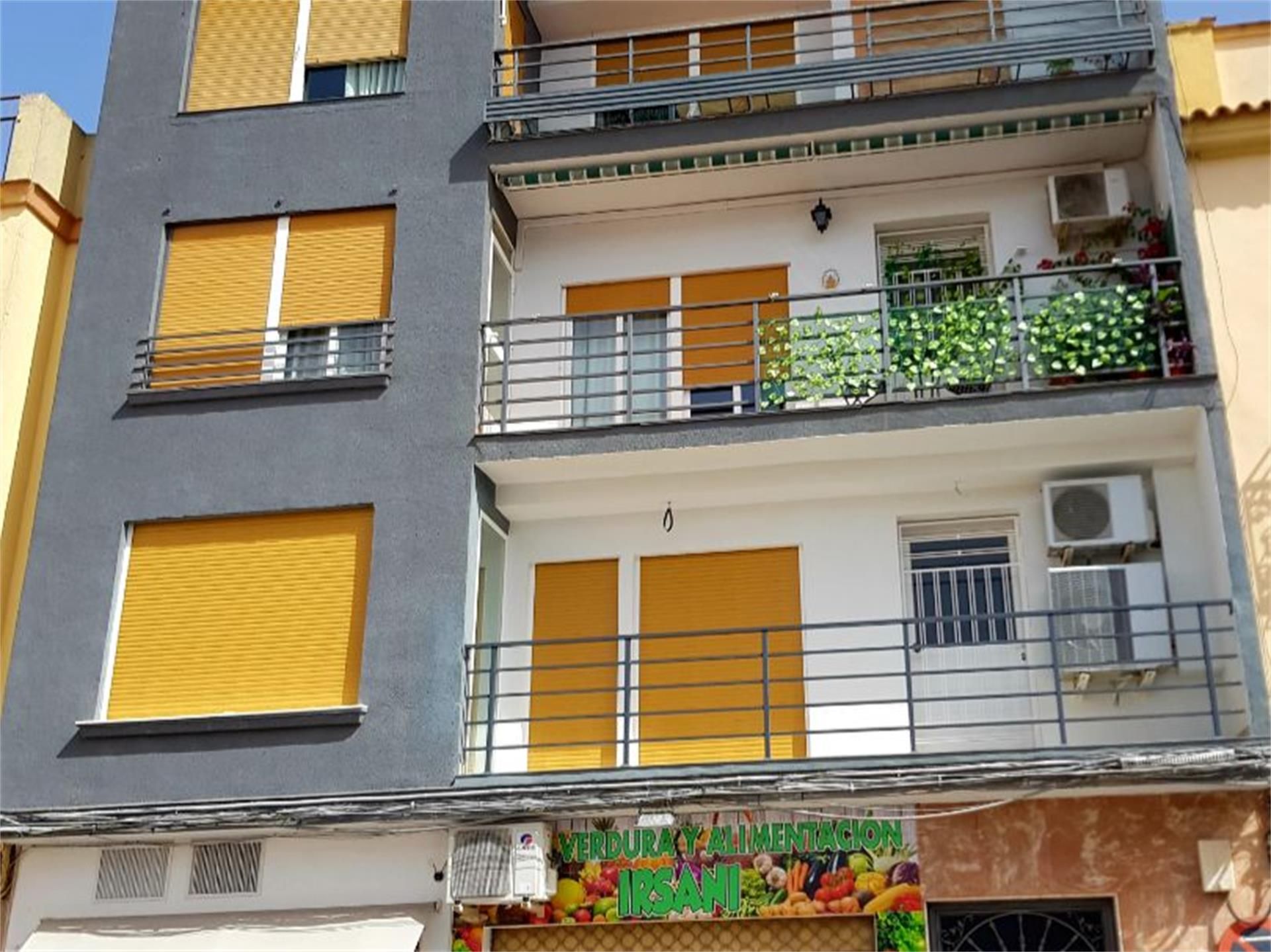Exterior view of Flat for sale in Torredonjimeno  with Air Conditioner, Terrace and Balcony