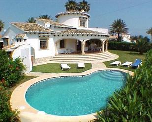 Swimming pool of House or chalet for sale in Dénia  with Air Conditioner, Terrace and Swimming Pool