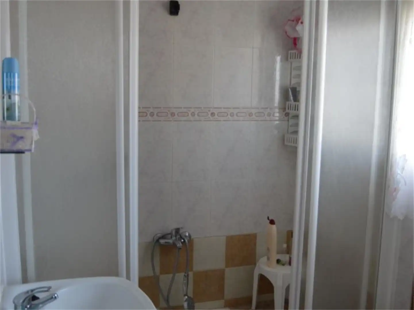 Baño de Casa adosada en venta en Cuevas Bajas con Terraza y Balcón