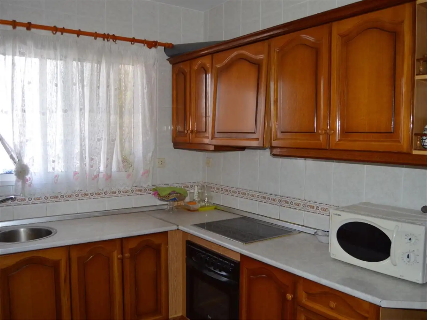 Cocina de Casa adosada en venta en Cuevas Bajas con Terraza y Balcón