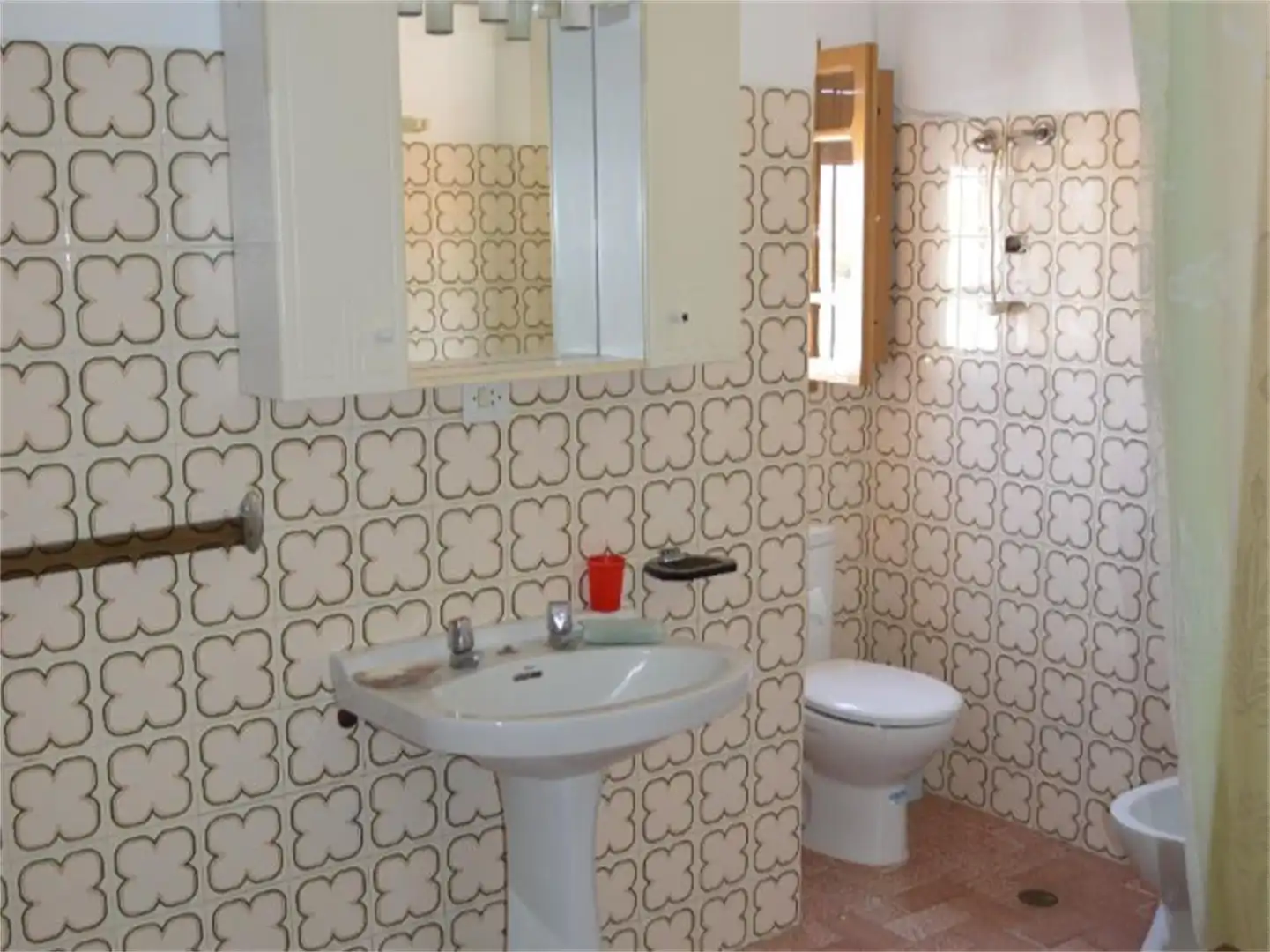 Baño de Casa adosada en venta en Cuevas Bajas con Terraza y Balcón