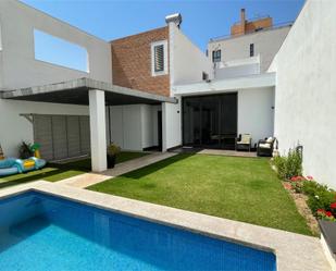 Swimming pool of House or chalet for sale in Vinalesa  with Air Conditioner, Terrace and Swimming Pool