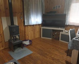 Living room of House or chalet for sale in Frumales  with Air Conditioner and Terrace