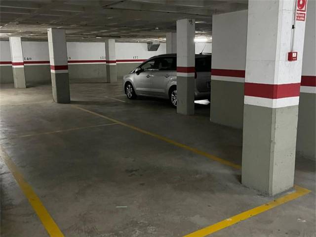 Garaje en Alquiler en Calle de Rafael Alberti en Ibi