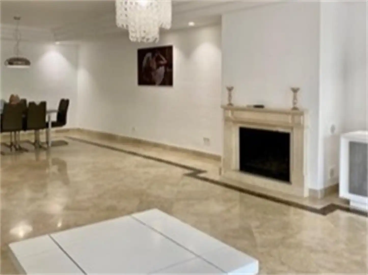 Piso de alquiler en Marbella con Aire acondicionado, Calefacción y Jardín privado