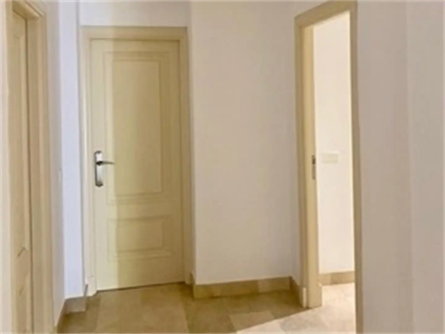 Piso de alquiler en Marbella con Aire acondicionado, Calefacción y Jardín privado