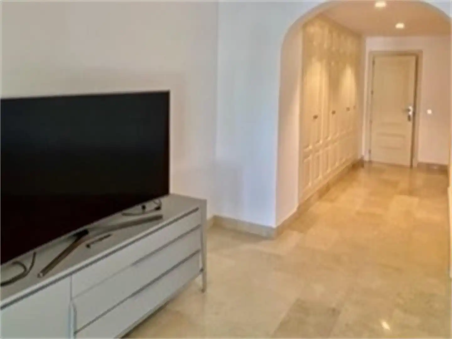 Piso de alquiler en Marbella con Aire acondicionado, Calefacción y Jardín privado