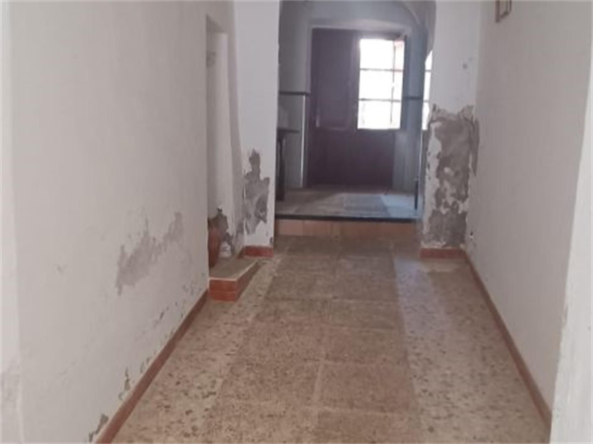 Wohnung zum verkauf in Feria mit Privatgarten, Terrasse und Balkon