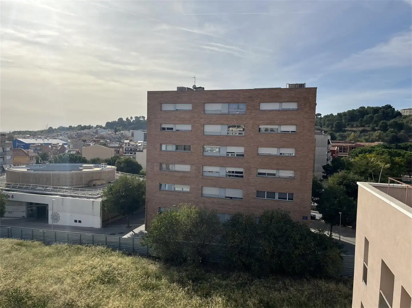 Außenansicht von Wohnung zum Verkauf in Terrassa mit Klimaanlage